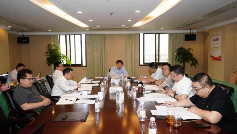 尊龙凯时领导班子召开党风廉政建设和反腐败专题民主生活会